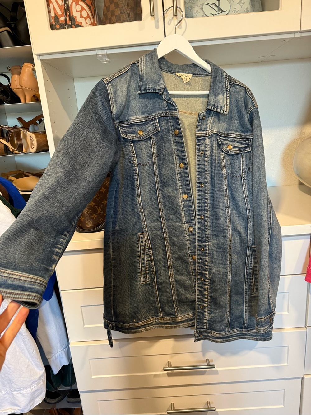 Longline Women's Denim Jacket in Washed Blue